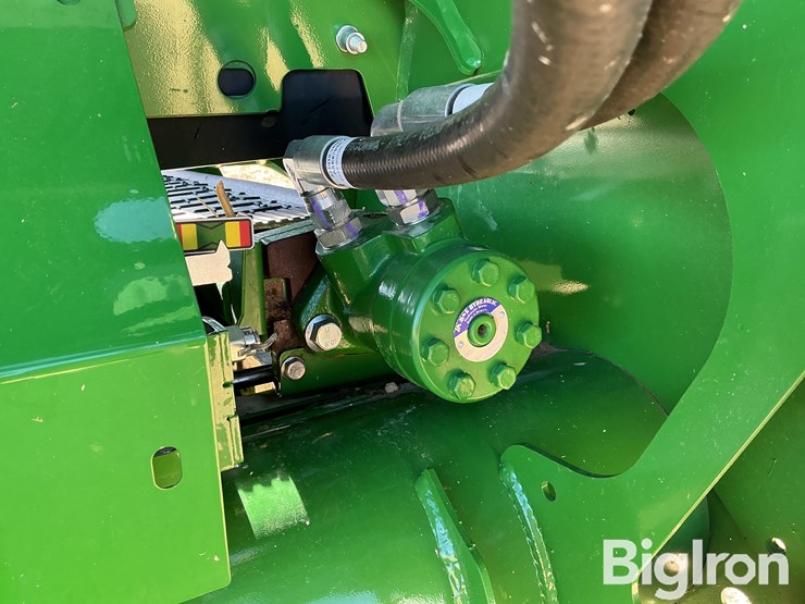 2024-john-deere-hd40f-image-13