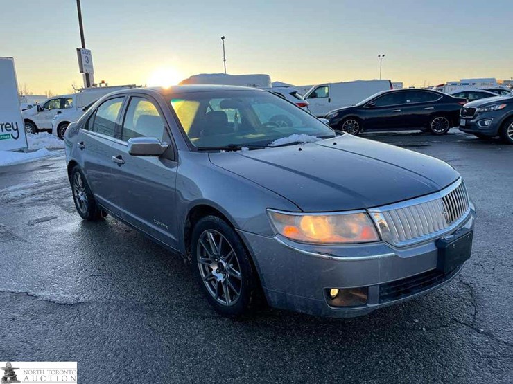 2006-lincoln-zephyr-image-2