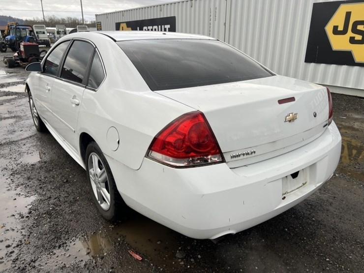 2014-chevrolet-impala-sedan-image-6
