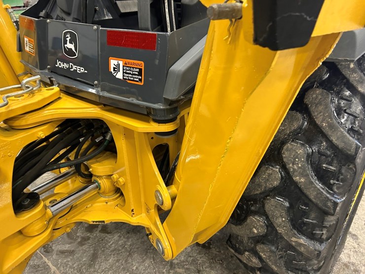 2021-deere-310sl-hl-image-18