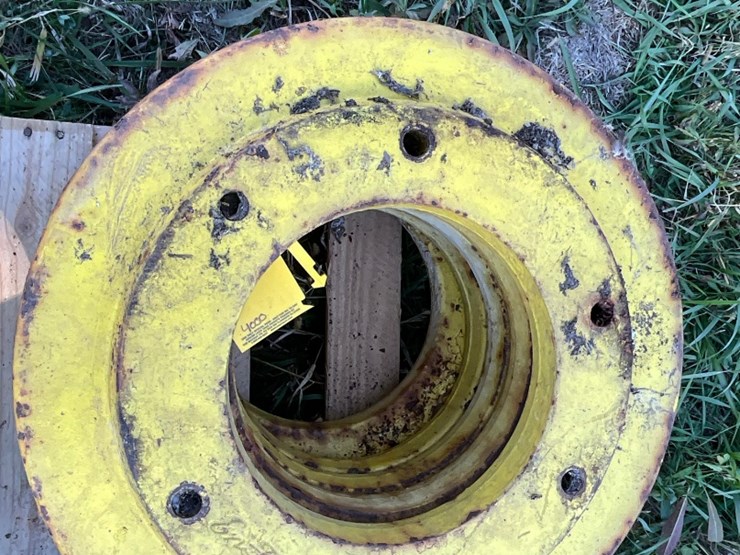 (10)-enfo-tractor-rear-wheel-weights-image-4