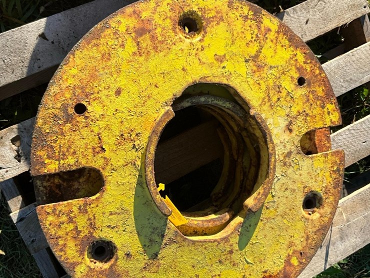 (5)-tractor-wheel-weights-image-2