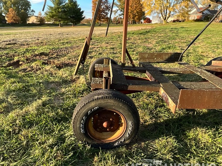kelderman-6-row-corn-reel-on-cart-image-17