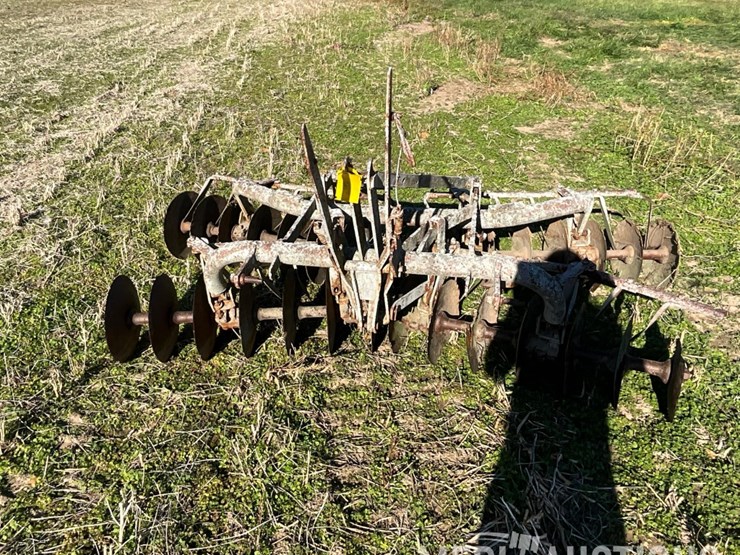 8ft.-3pt.-disc-image-8