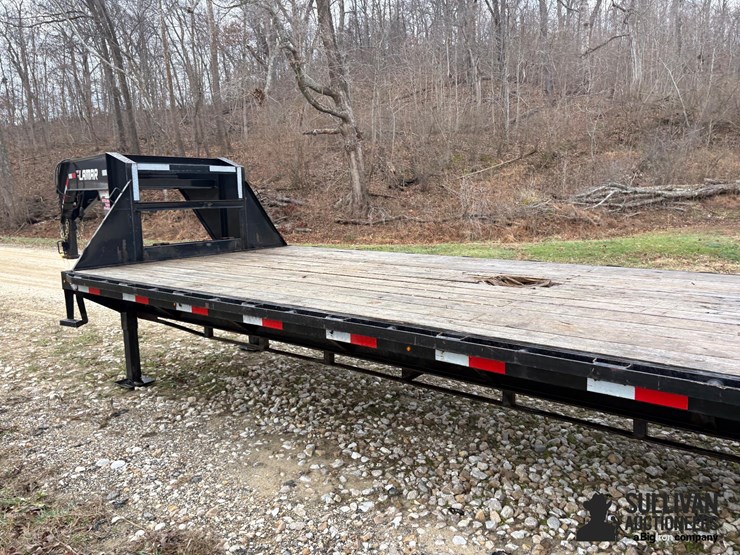 2018-lamar-fg02322c-32'-t/a-gooseneck-flatbed-trailer-image-14