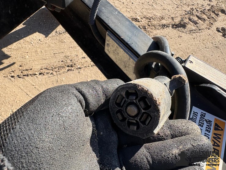 2023-hp-trailers-gr222-22'-t/a-tilt-deck-trailer-image-11