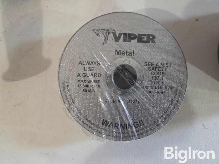 milwaukee-4-1/2"-grinder-image-6