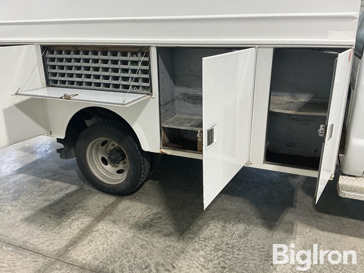 2001-ford-f450-image-14