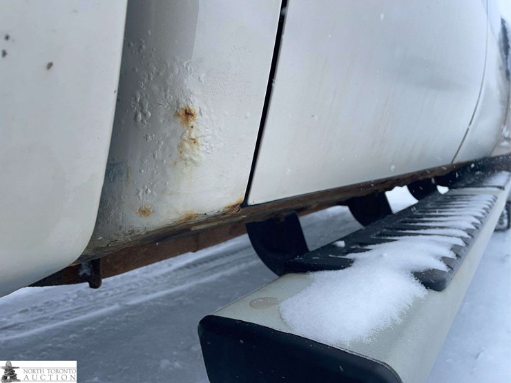 2012-chevrolet-silverado-1500-image-30