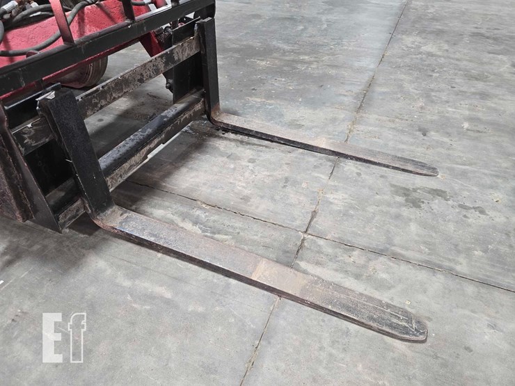 massey-ferguson-245-image-17