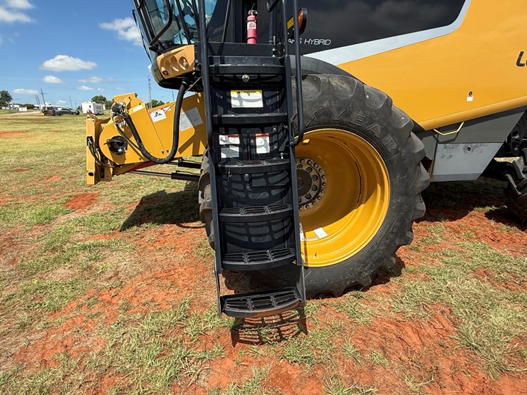 #24-•-claas-740-image-15