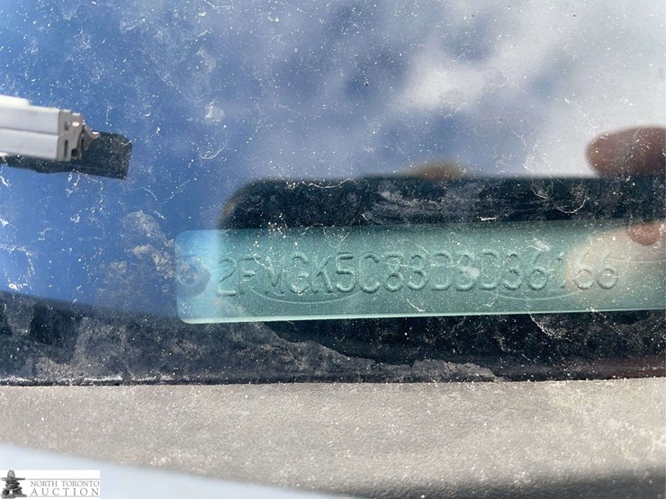 2013-ford-flex-image-9