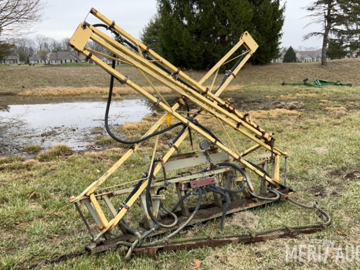 30ft.-x-fold-boom-image-1