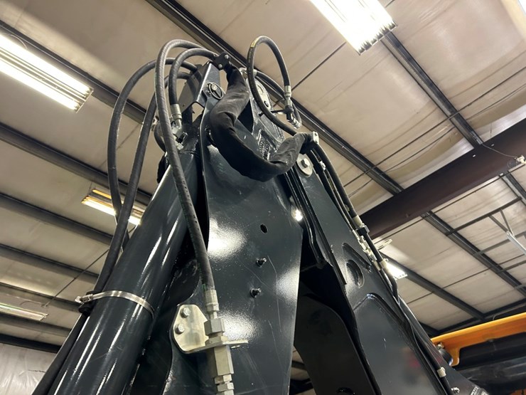 2021-deere-310sl-hl-image-27