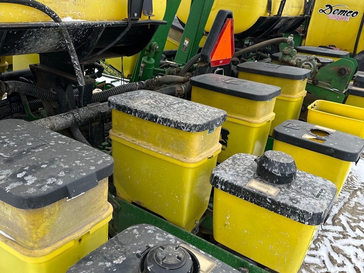 deere-760-image-9