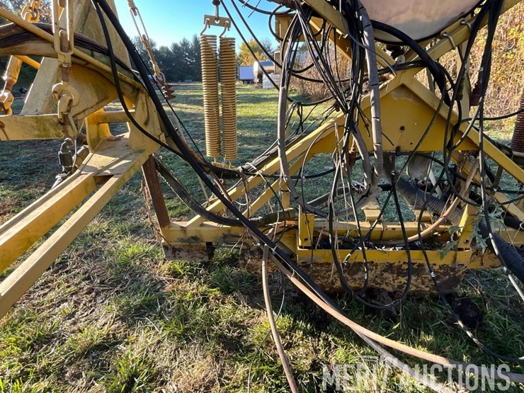 70ft.-sprayer-boom-image-30