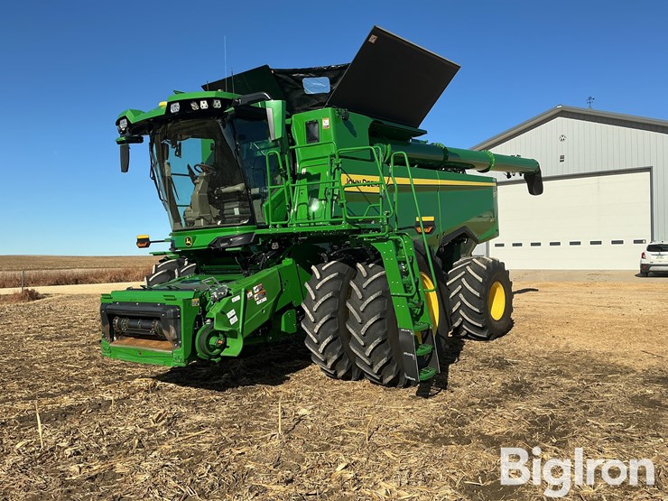 2025-john-deere-s7-800-image-1