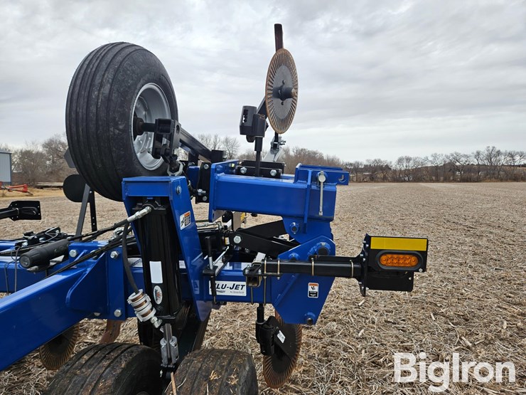 2024-blu-jet-sub-tiller-4-image-10