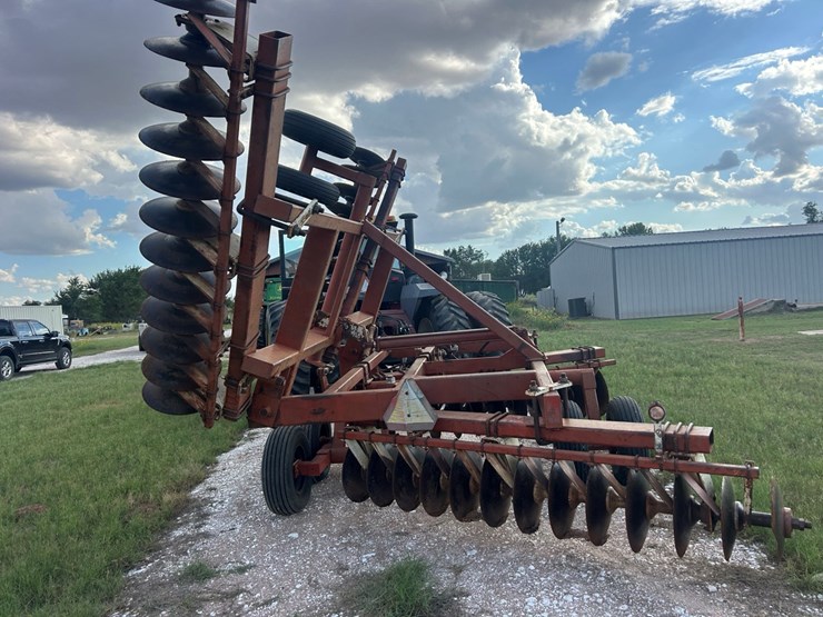 crust-buster-offset-image-4