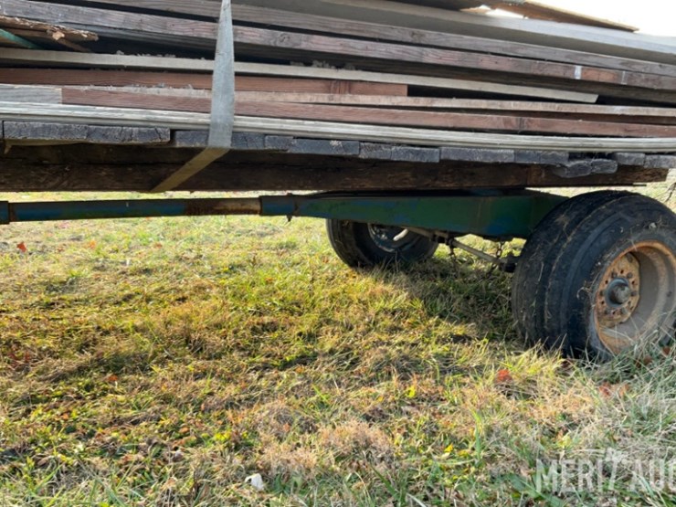 16ft.-hay-rack-on-running-gear-image-29