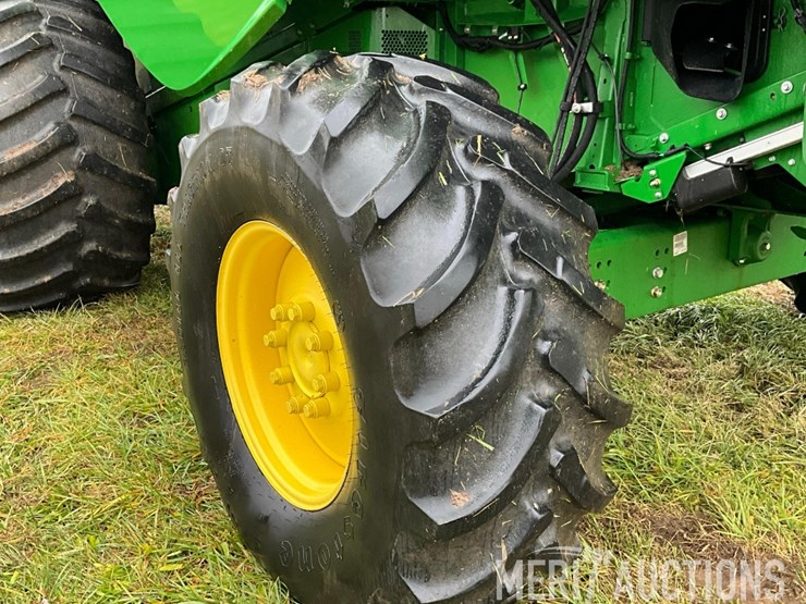 2015-john-deere-s660-image-30