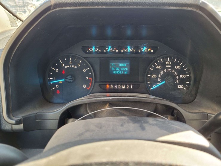 2018-ford-f150-xl-image-10