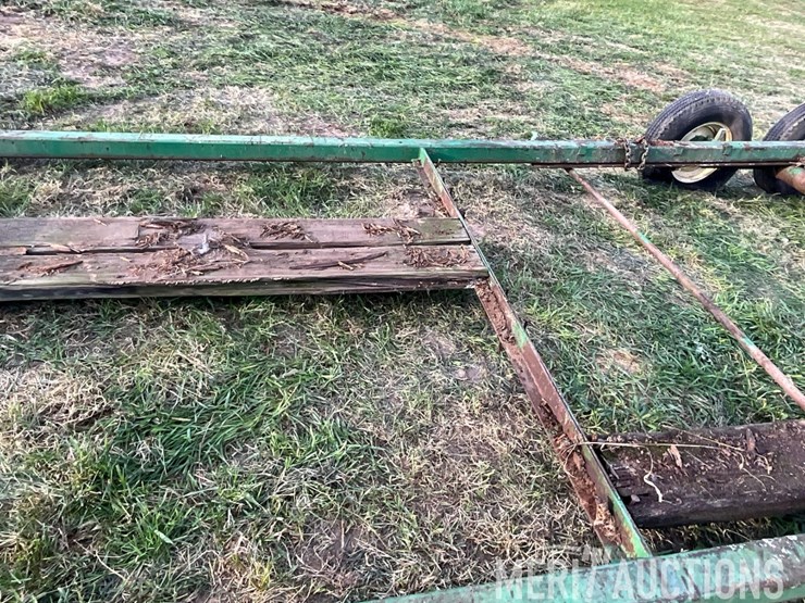 john-deere-implement-trailer-image-13