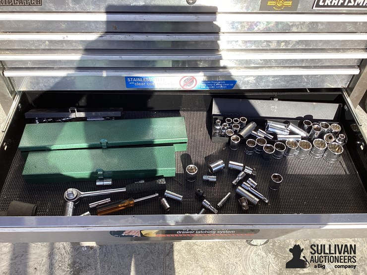 craftsman-tool-chest-box-w/misc-tools-image-12