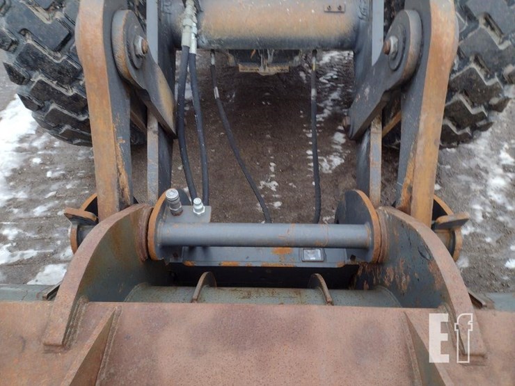 2016-case-721f-image-15