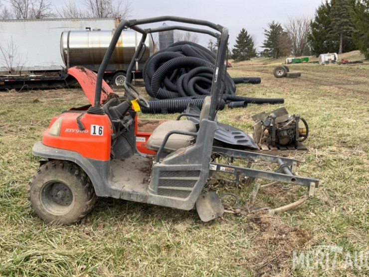 kubota-rtv900-image-2