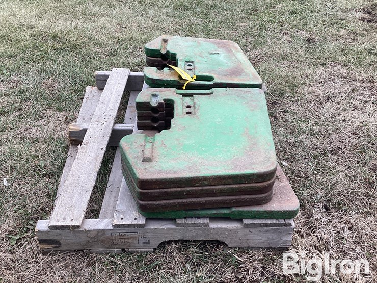 john-deere-suitcase-weights-image-4
