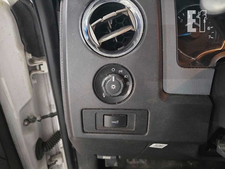 2013-ford-f150-xlt-image-21