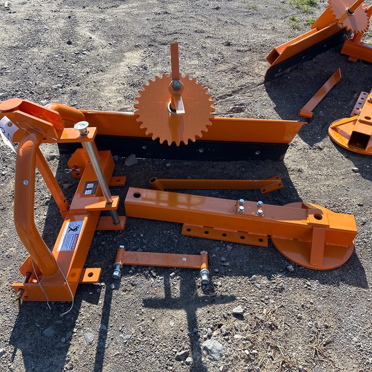 #30 • UNUSED 4’ 3PT GRADER BLADE