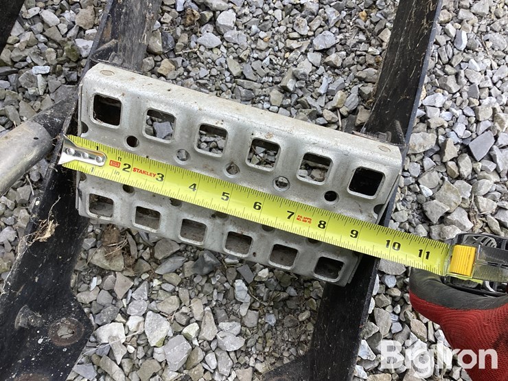 semi-side-steps-image-9