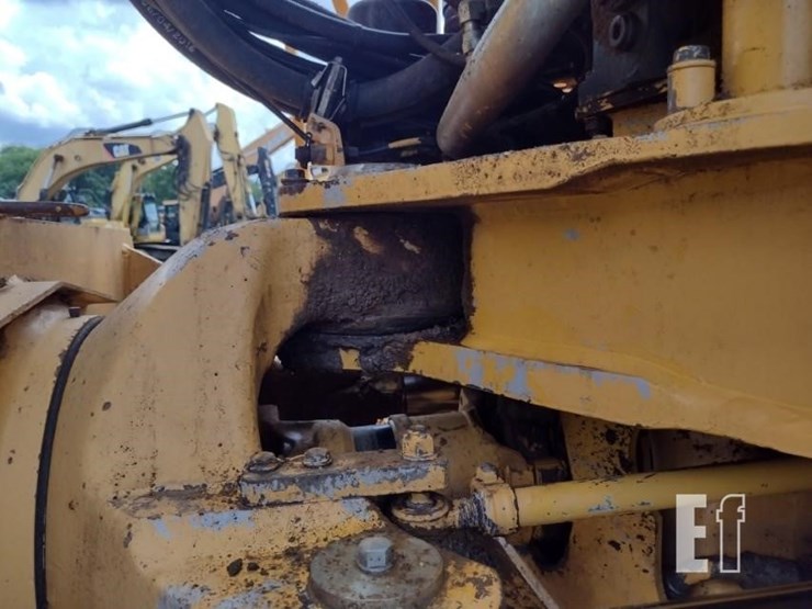 2003-volvo-a40d-image-31