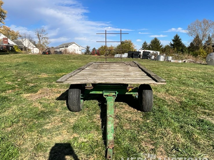 hay-rack-on-running-gear-image-10