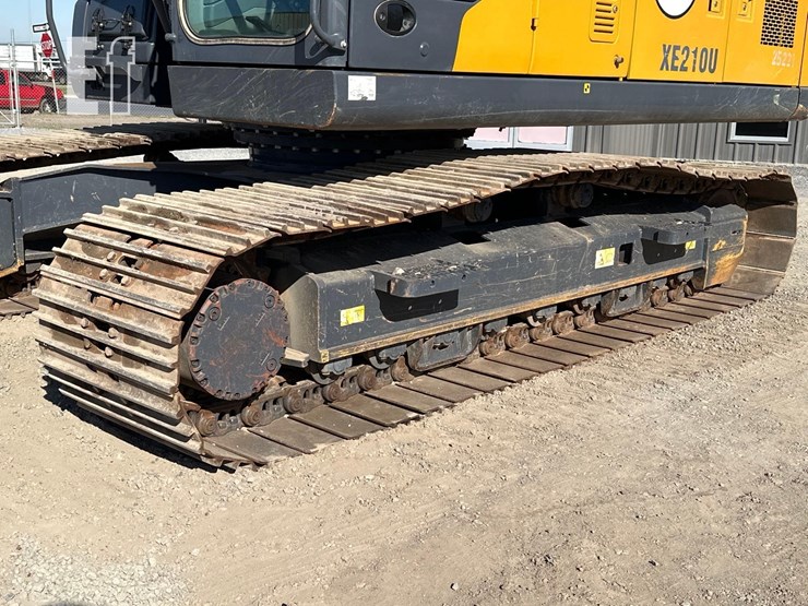 2022-xcmg-xe210u-image-21