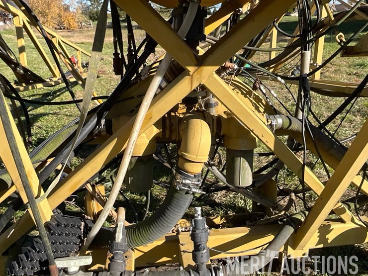 70ft.-sprayer-boom-image-39