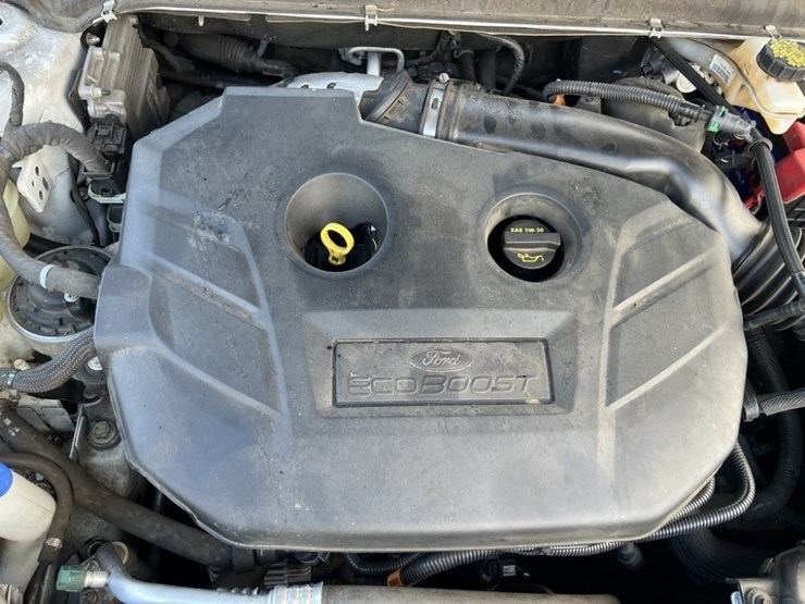 2017-ford-fusion-se-awd-sedan-image-12