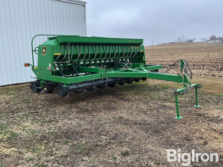 1999-john-deere-1560-image-3