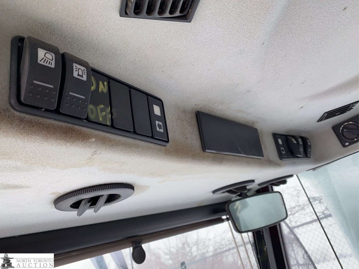 2014-jacobs-lf550-mower-2014-jacobsen-lf550-image-28