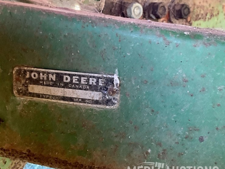 metal-barge-box-on-john-deere-running-gear-image-29
