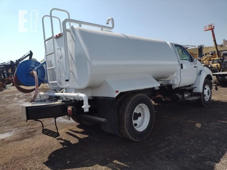 ford-f750-xl-image-37