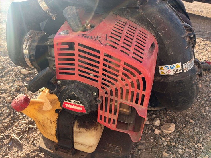 (2)-backpack-blower-image-14