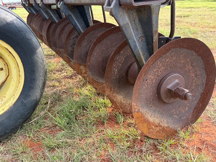 john-deere-355-image-8