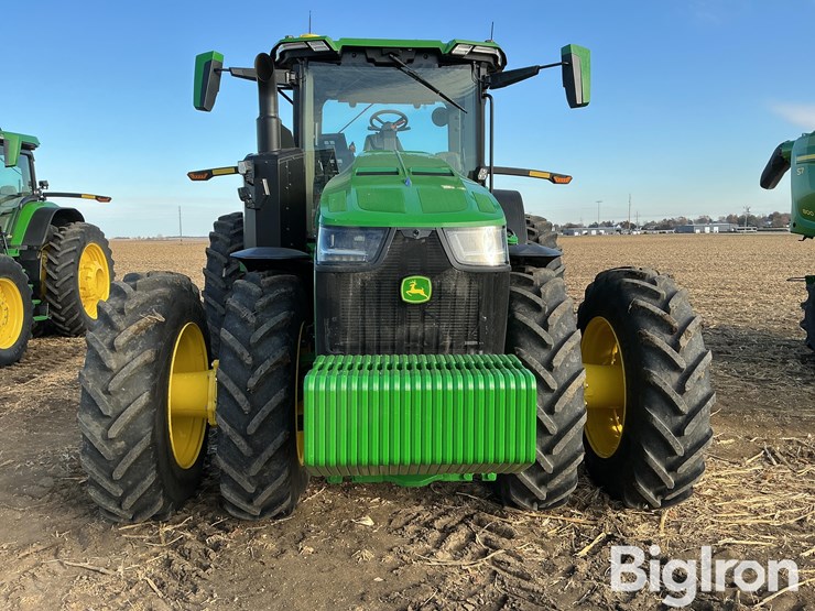 2024-john-deere-8r-370-image-2