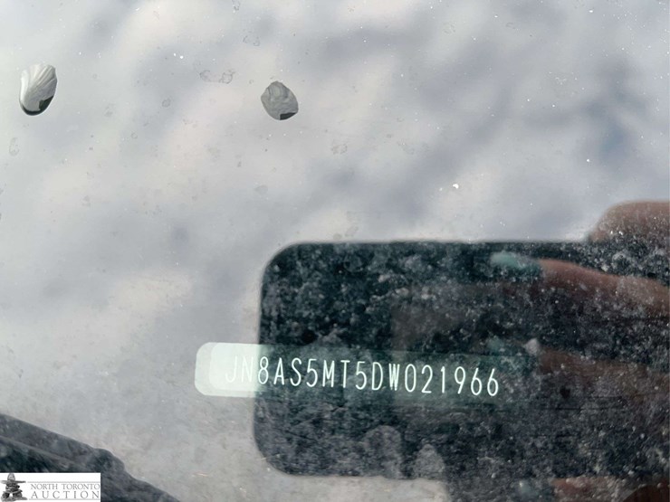 2013-nissan-rogue-image-13