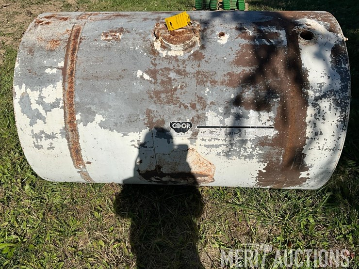 500-gallon-steel-tank-image-1