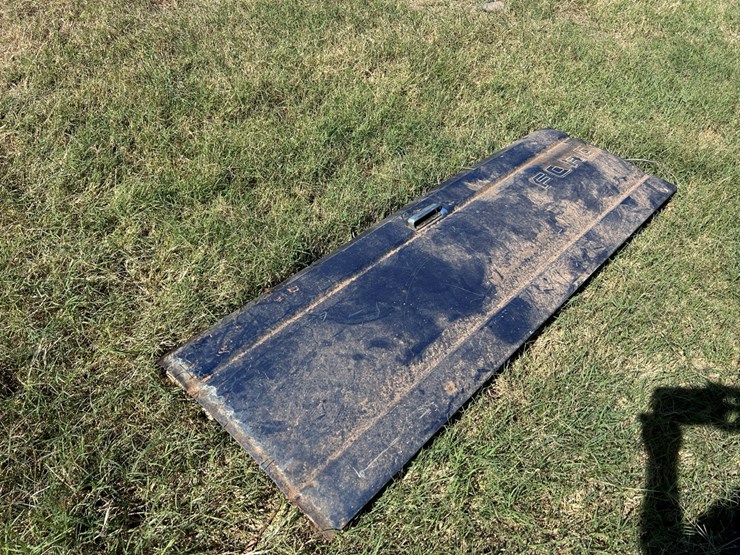 #62-•-ford-tailgate-image-2