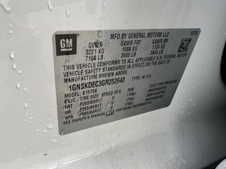 2016-chevrolet-tahoe-image-10